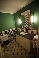 Cwrt Bleddyn Hotel & Spa
