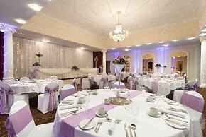 Cwrt Bleddyn Hotel & Spa