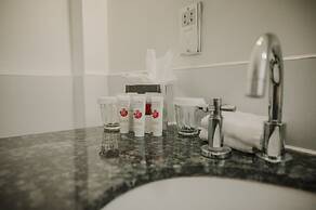Cwrt Bleddyn Hotel & Spa