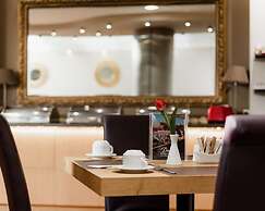 Acropolis Select Hotel