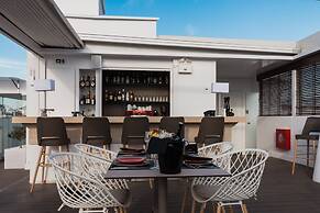 Acropolis Select Hotel