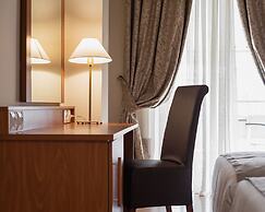 Acropolis Select Hotel