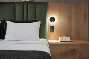 Acropolis Select Hotel