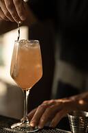 Acropolis Select Hotel