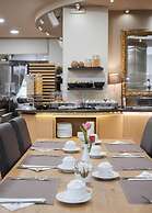 Acropolis Select Hotel