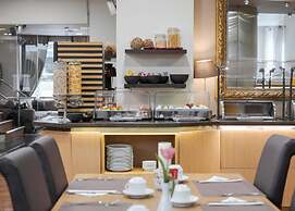 Acropolis Select Hotel