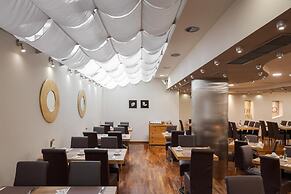 Acropolis Select Hotel