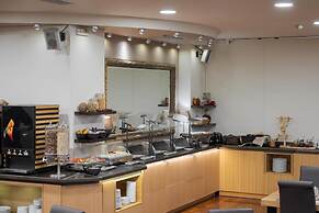 Acropolis Select Hotel