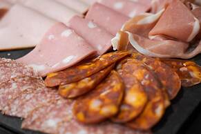 Acropolis Select Hotel