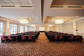 SEVEN Sebring Raceway Hotel