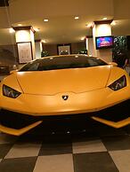 SEVEN Sebring Raceway Hotel