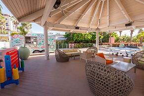 Beach House Suites by the Don CeSar