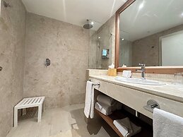 Iberostar Waves Punta Cana - All Inclusive