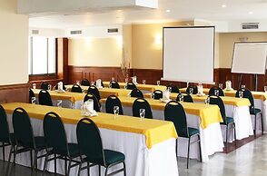 Torre De Cali Plaza Hotel