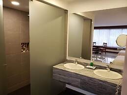 Torre De Cali Plaza Hotel