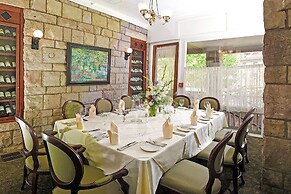 Cliff House at Pikes Peak