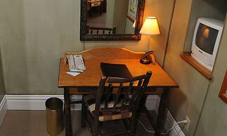 Cliff House at Pikes Peak