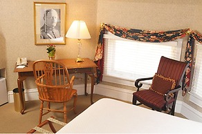 Cliff House at Pikes Peak