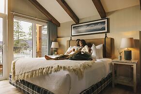 Pyramid Lake Lodge
