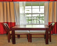 Flagship Inn And Suites