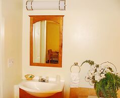 Flagship Inn And Suites