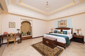 Taj Fateh Prakash Palace
