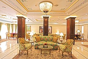 Taj Fateh Prakash Palace