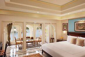 Taj Fateh Prakash Palace