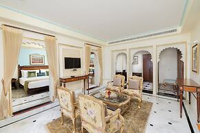 Taj Fateh Prakash Palace