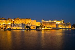 Taj Fateh Prakash Palace