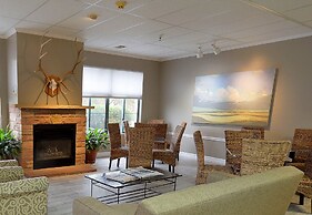 The Great Falls Inn by Riversage