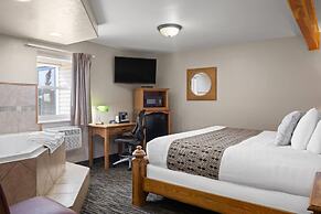 Super 8 by Wyndham Lewistown