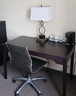 Super 8 by Wyndham La Crosse