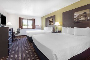 Super 8 by Wyndham La Crosse