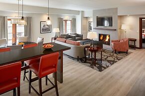 Inn On Woodlake