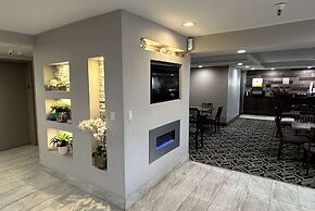 La Quinta Inn and Suites by Wyndham Cincinnati North