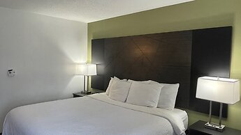 La Quinta Inn and Suites by Wyndham Cincinnati North