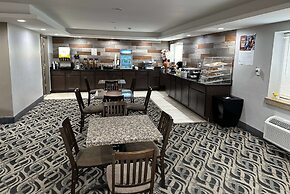 La Quinta Inn and Suites by Wyndham Cincinnati North