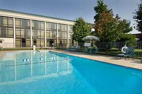 Pear Tree Inn Cape Girardeau Near the Medical Center