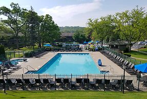 Abbey Resort and Avani Spa