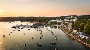 Abbey Resort and Avani Spa