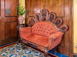 The Lafayette A grand Riverboat Era Hotel