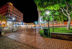The Lafayette A grand Riverboat Era Hotel
