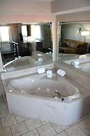 Days Inn & Suites by Wyndham Springfield on I-44