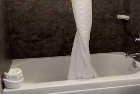 Days Inn & Suites by Wyndham Springfield on I-44