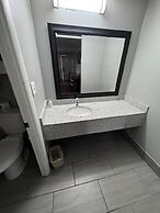 Budgetel Inn & Suites