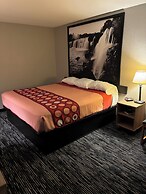 Super 8 Springfield North I-44