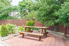 Super 8 by Wyndham Twinsburg/Cleveland Area