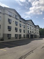 Super 8 by Wyndham Manchester Airport