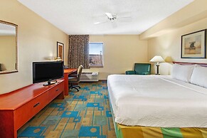 La Quinta Inn & Suites by Wyndham Albuquerque Journal Ctr NW